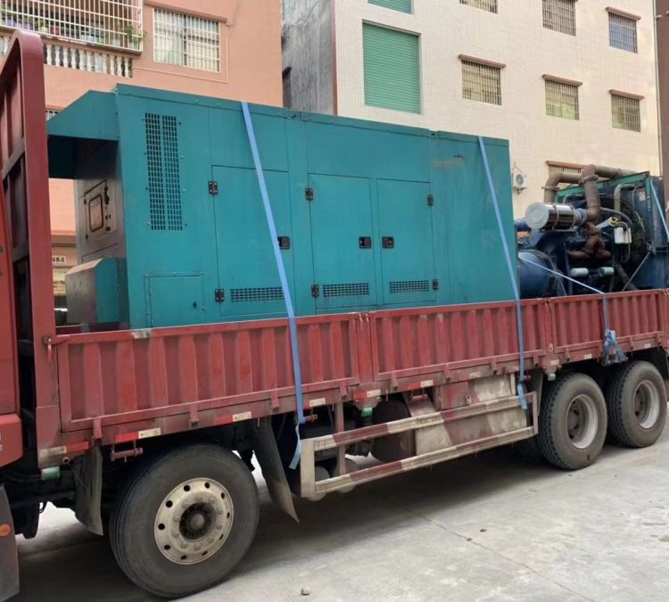 弥渡如何在不同负载率下确保 400KW 柴油发电机组的正常运行？